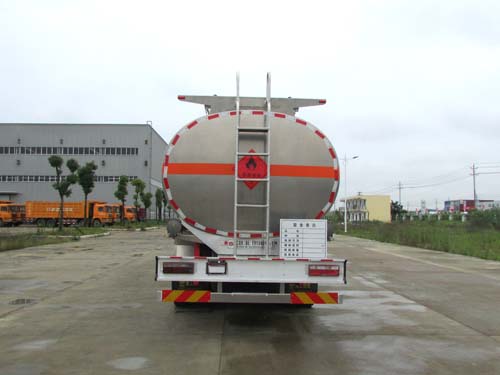 東風(fēng)天龍鋁合金運(yùn)油車(chē)30.3立方