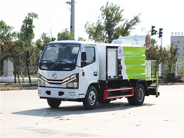 東風(fēng)多利卡藍牌抑塵車