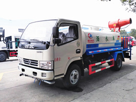 霧炮車變身“防疫先鋒”,霧炮車消殺為百姓增設安全屏障!