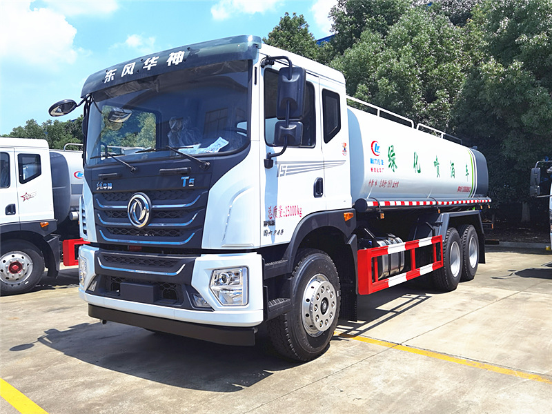 東風T5后雙橋灑水車